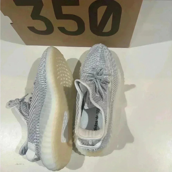New Yeezy adidas boost v2 350 static mens shoes size 11 - Picture 2 of 4